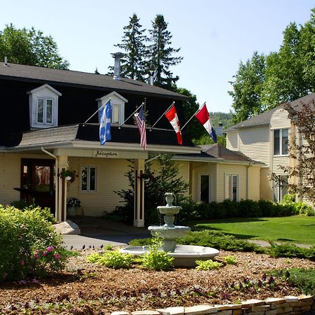 فندق Relais St-Denis Saint-Sauveur-des-Monts المظهر الخارجي الصورة