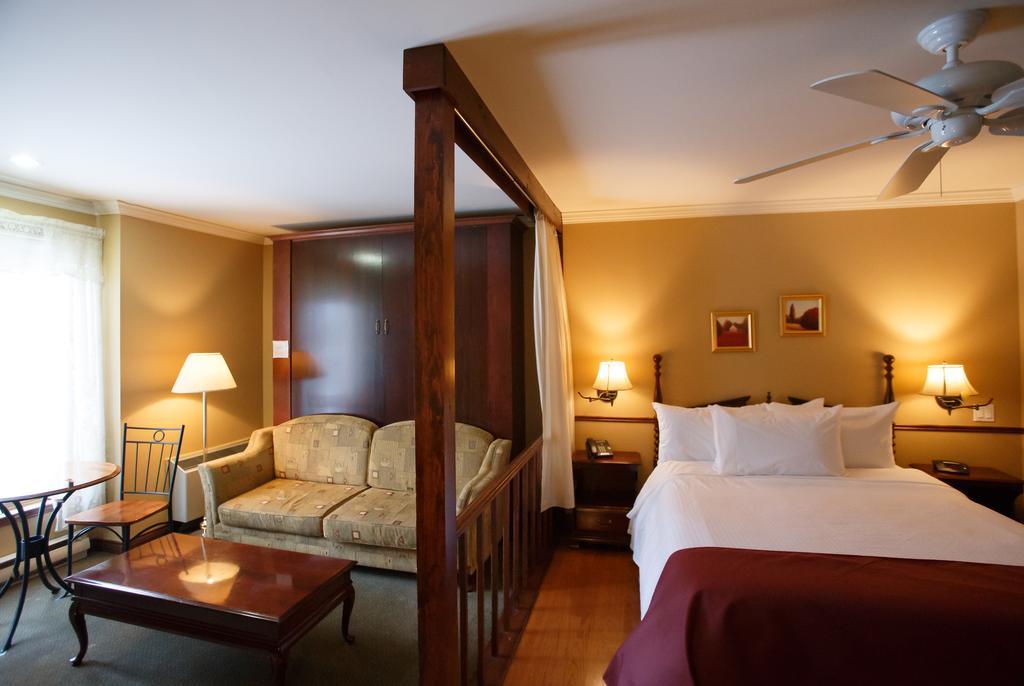 فندق Relais St-Denis Saint-Sauveur-des-Monts الغرفة الصورة